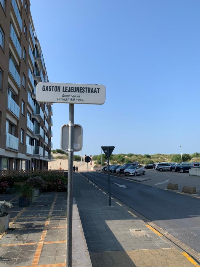 Lizzie'S Studio Lejlighed Koksijde Eksteriør billede