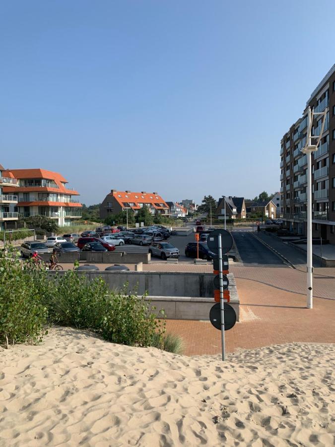 Lizzie'S Studio Lejlighed Koksijde Eksteriør billede